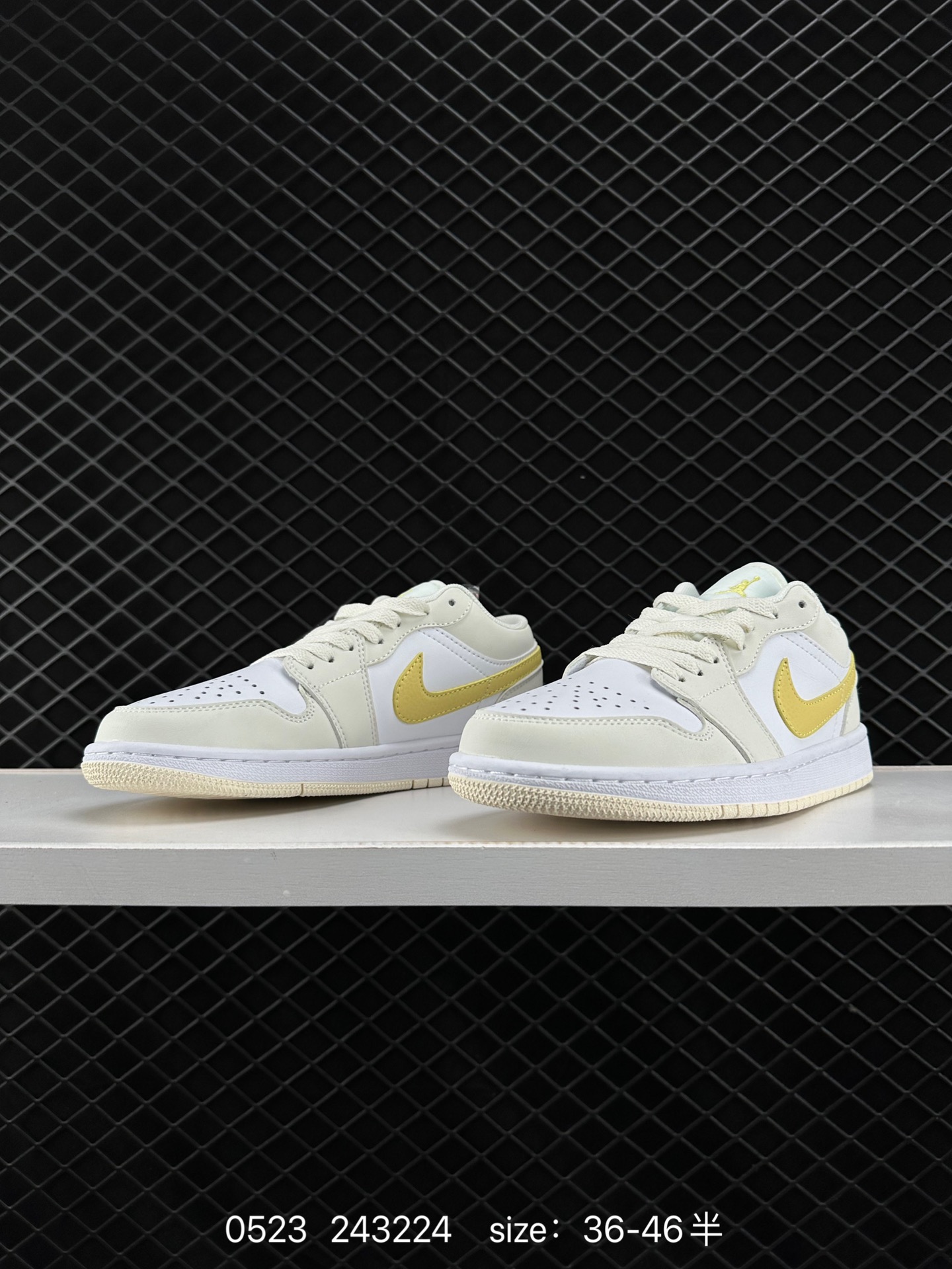 Air Jordan 1 Low AJ1